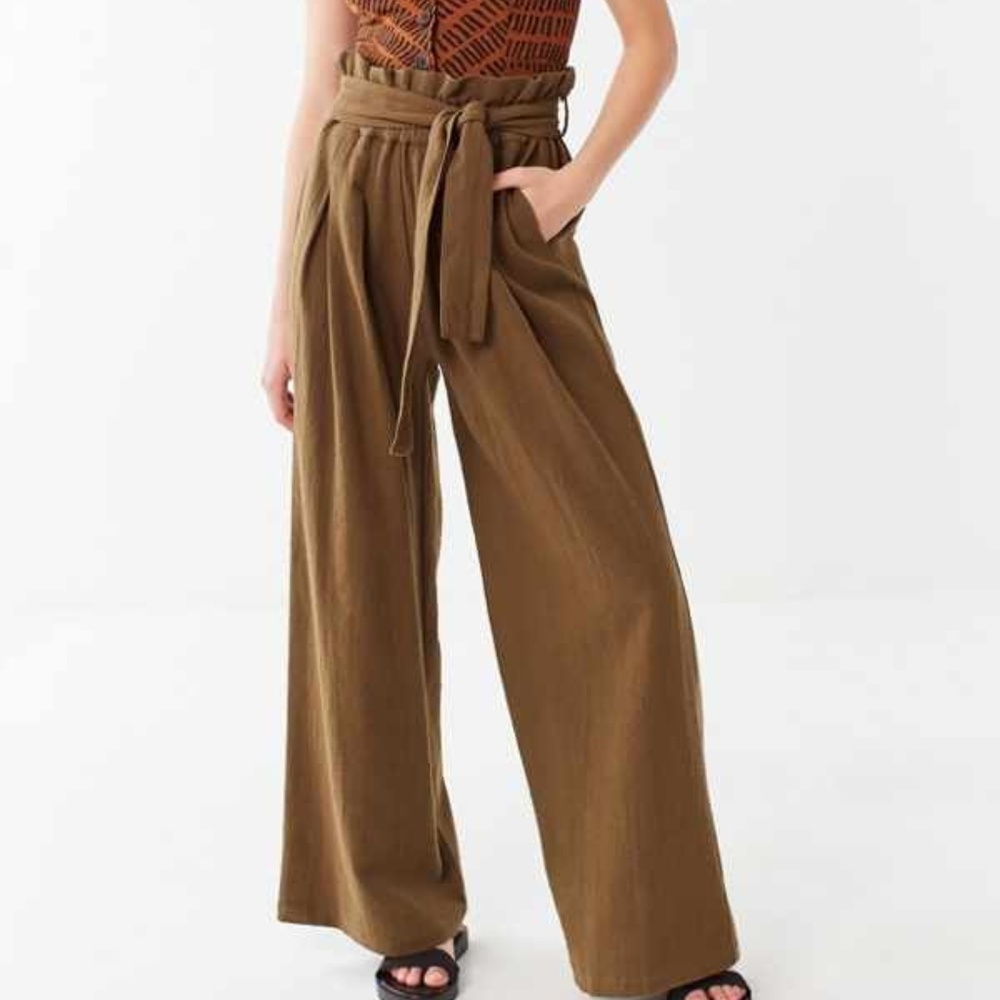 Urban Outfitters Bennie Paperbag Wide-Leg Pant
